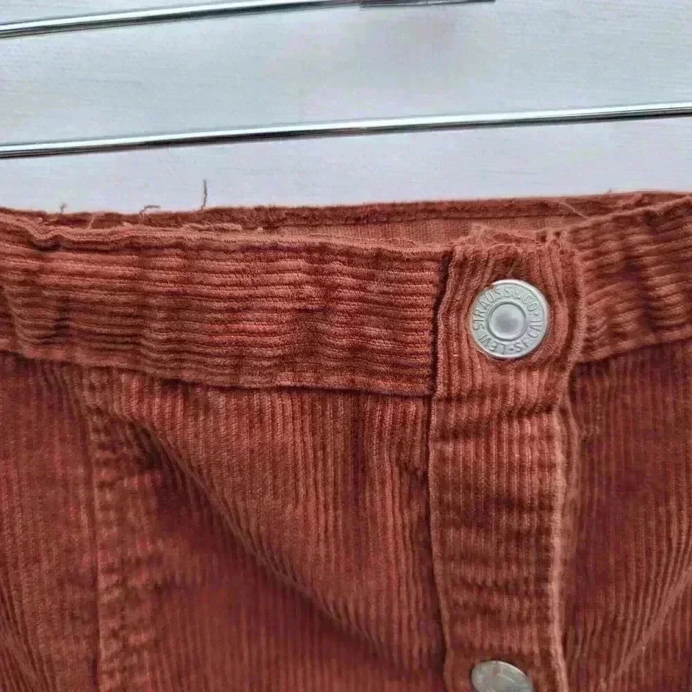 Levi's Strauss Rust Orange Corduroy Mini Skirt Size Medium - Picture 5 of 11